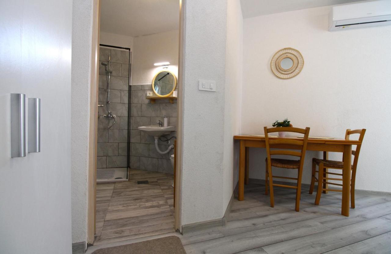 Apartment Josip 1649 فاجانا المظهر الخارجي الصورة